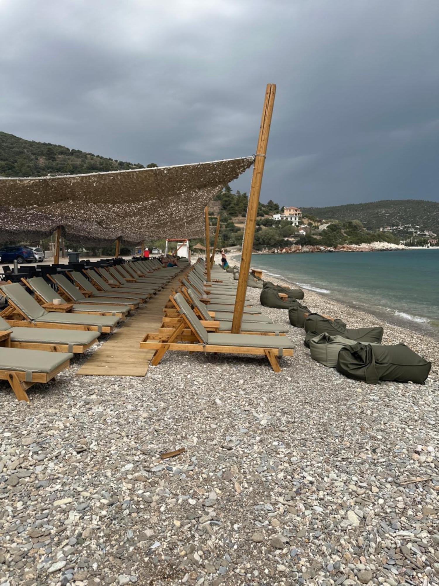 Villa Eratous Seaside House à Agii Dimitrios ke Panteleimon Extérieur photo