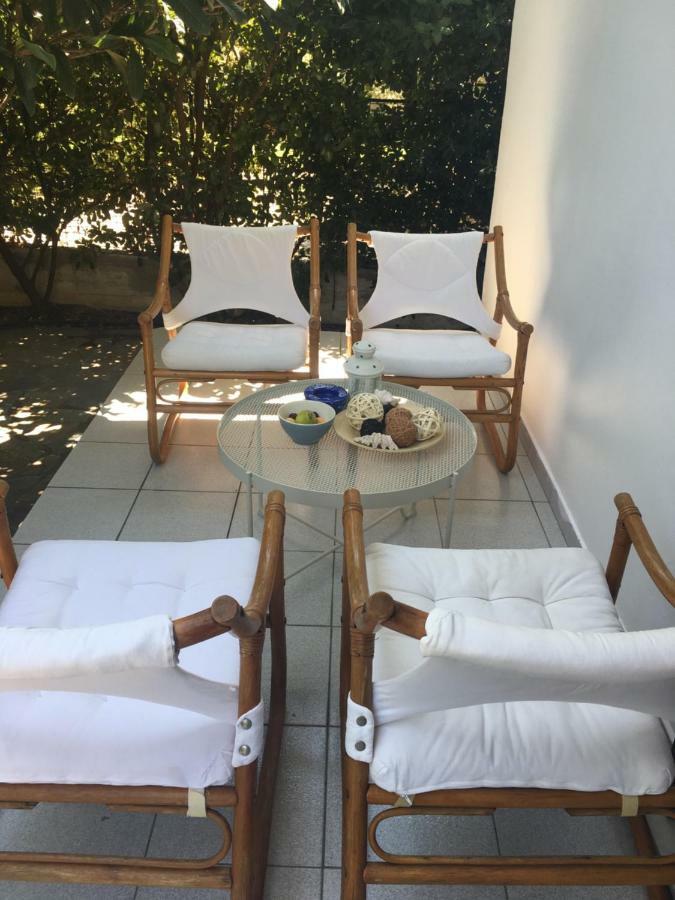 Villa Eratous Seaside House à Agii Dimitrios ke Panteleimon Extérieur photo