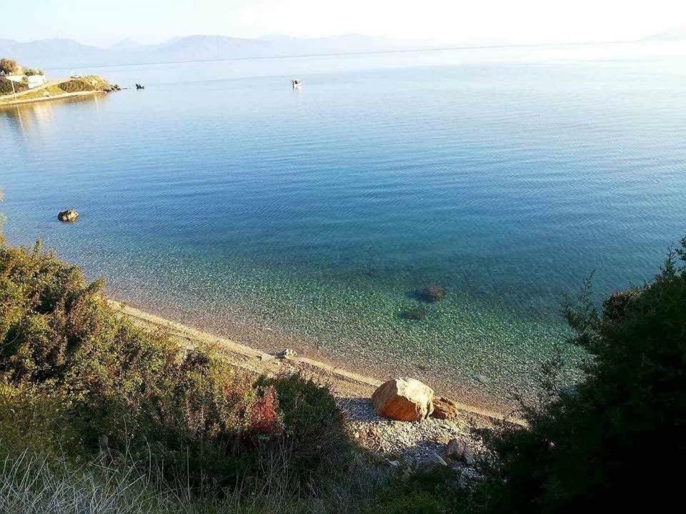 Villa Eratous Seaside House à Agii Dimitrios ke Panteleimon Extérieur photo